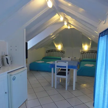 Botsis 3* Hydra (Saronic Islands)